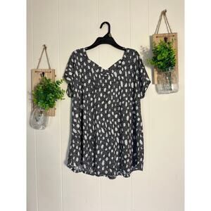 Bobeau Women's Grey and White Polka Dot Tunic Blouse NWT XL